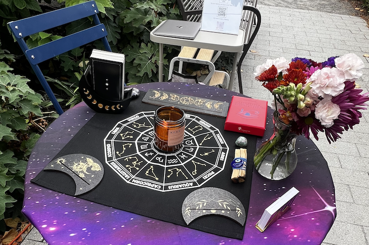 Caitlin The Cosmic Counselor